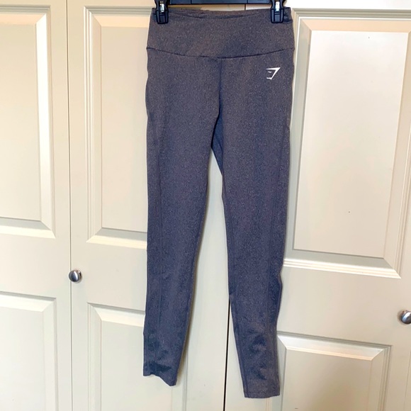 Gymshark gray side pocket leggings M Medium Dry moisture wicking NEW - Picture 1 of 7